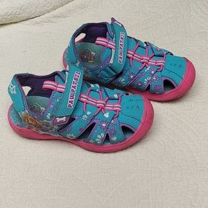 Girls paw patrol size 11